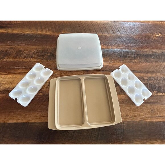 Tupperware Double Deviled Egg Carrier With Lid 723 almond - Picture 1 of 8
